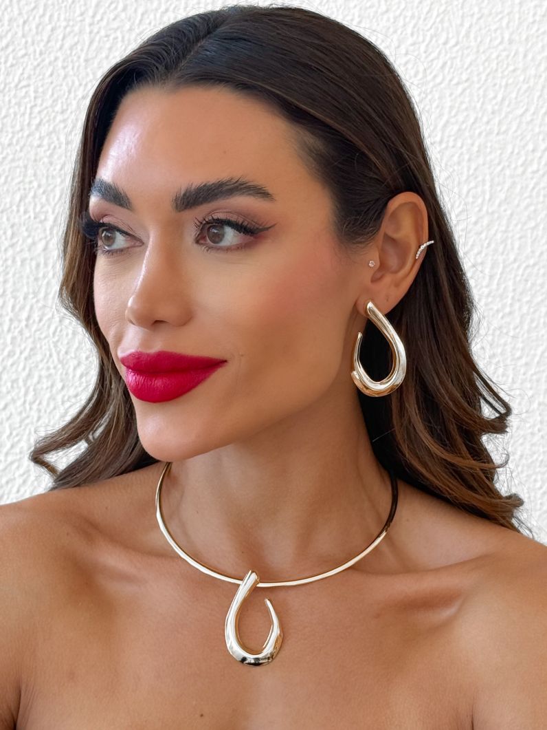 Conjunto Choker Aro e Brinco Folheado a Ouro 18k e Prata Argola Vazado