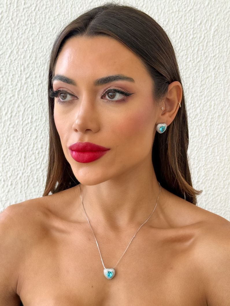 Conjunto Colar e Brinco Folheado a Ouro 18k e Prata Coração Cristal Cravejado