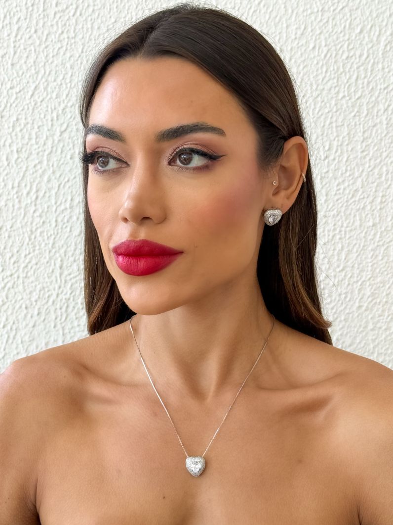 Conjunto Colar e Brinco Folheado a Ouro 18k e Prata Coração Cristal Cravejado