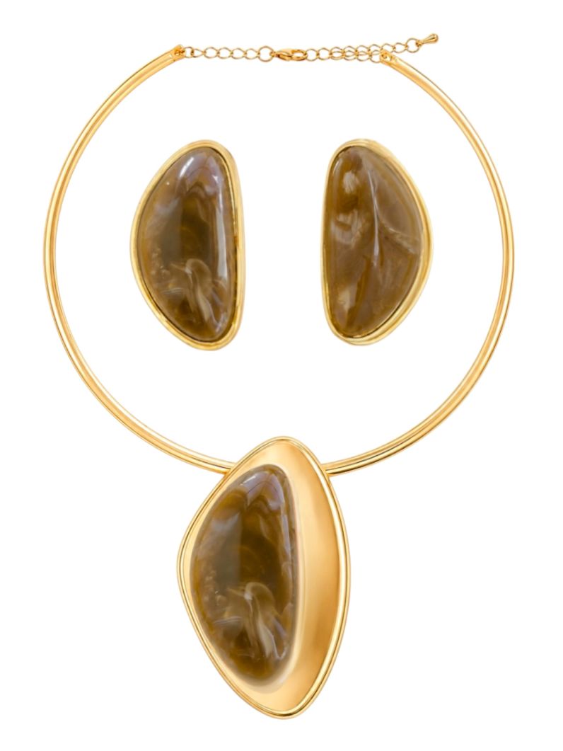 Conjunto Choker Aro e Brinco Folheado a Ouro 18k Pingente Resinado Com Borda Lisa