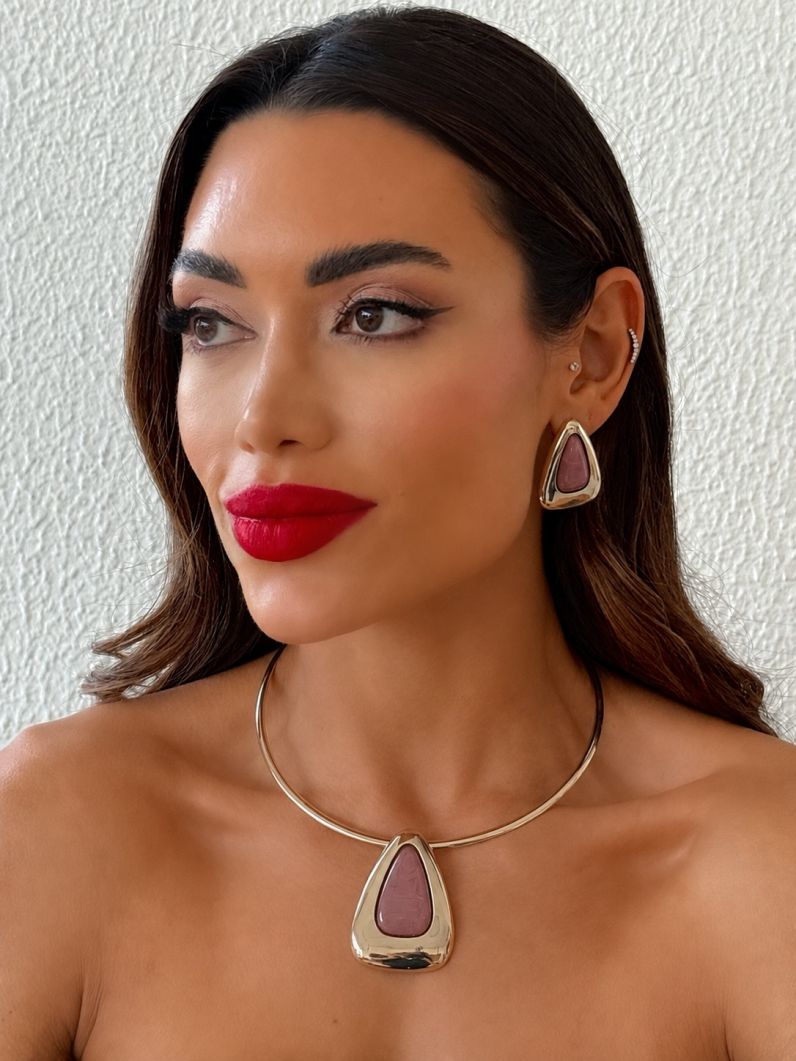 Conjunto Choker Aro e Brinco Folheado a Ouro 18k Triangulo Resinado