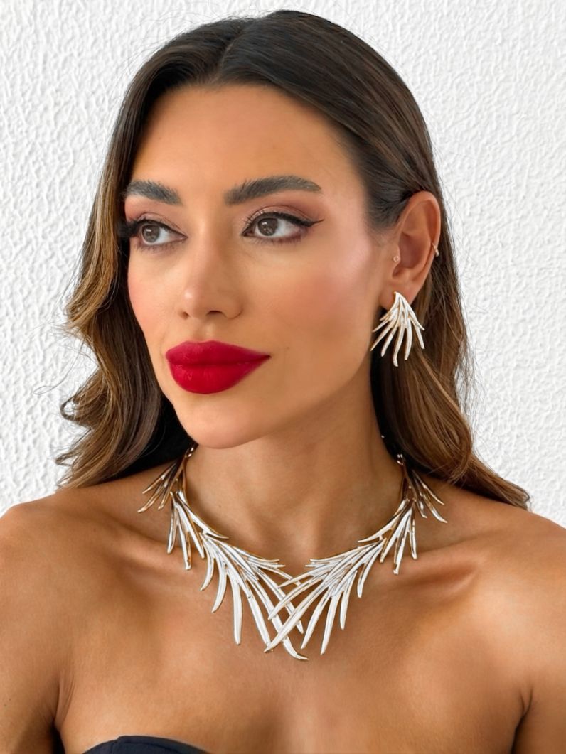 Conjunto Choker e Brinco Folheado a Ouro 18k e Prata Design Folhas Texturizadas