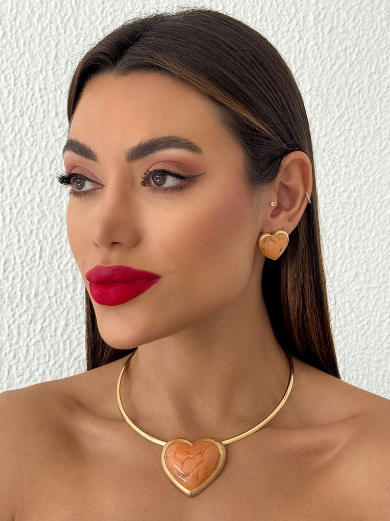 Conjunto Colar Aro e Brinco Folheado a Ouro 18k e Prata Coração Resinado
