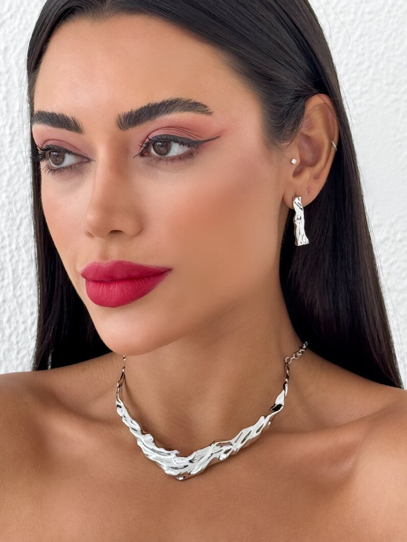 Conjunto Colar e Brinco Colar Folheado a Ouro 18k e Prata 925 Orgânico Martelado