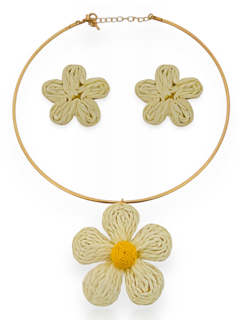 Conjunto Colar e Brinco Folheado a Ouro 18k Aro com Flor Artesanal