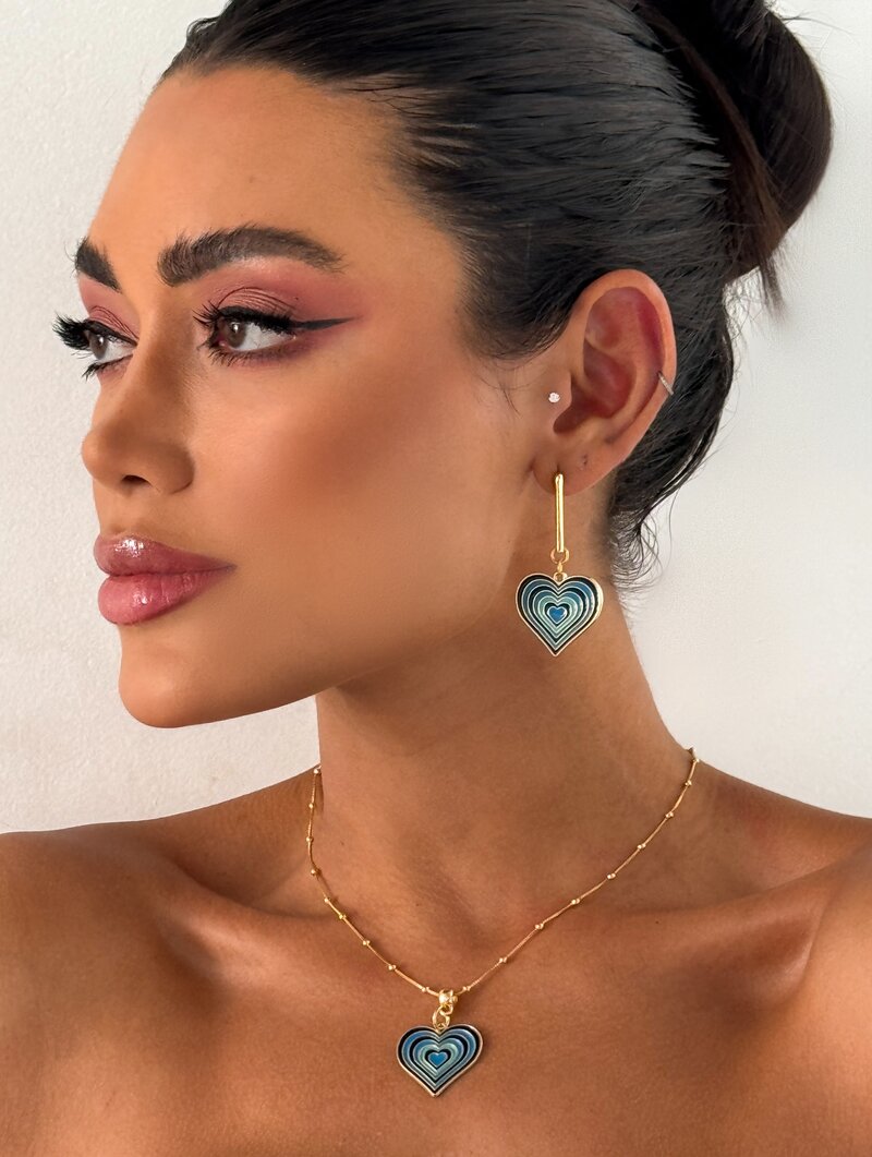 Conjunto Colar e Brinco Folheado a Ouro 18k Coração Colors