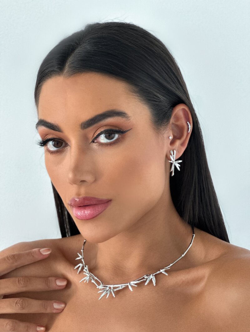 Conjunto Colar e Brinco Folheado a Ouro 18K e a Prata Valerie.