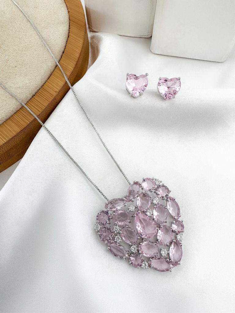 CONJUNTO COLAR E BRINCO FOLHEADO A OURO 18K E PRATA 925 CORAÇÃO COM ZIRCÔNIAS TRABALHADO