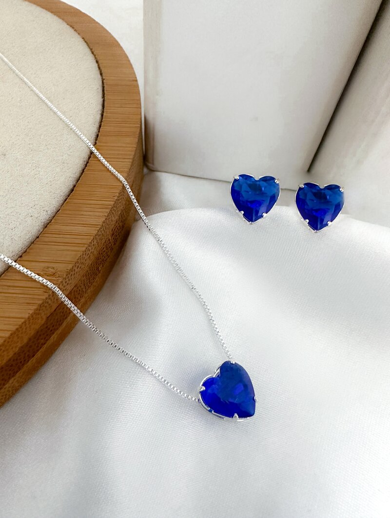 Conjunto Colar e Brinco Folheado a Ouro 18k e Prata 925 Coração De Zircônia