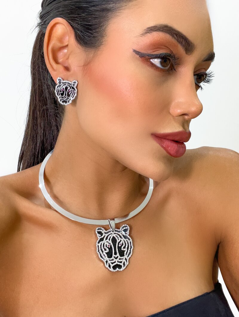 Conjunto Colar e Brinco Folheado a Ouro 18k e Prata Aro Pantera