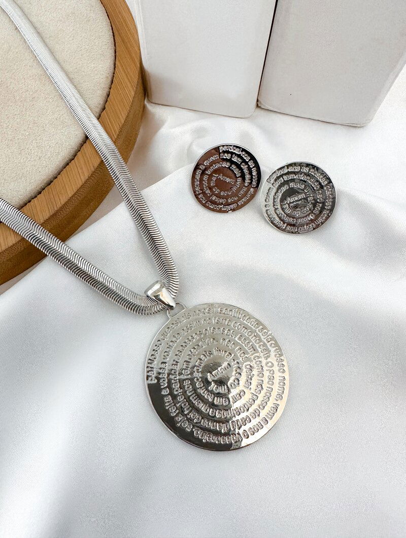 Conjunto Colar e Brinco Folheado a Ouro 18k e Prata Botton Pai Nosso
