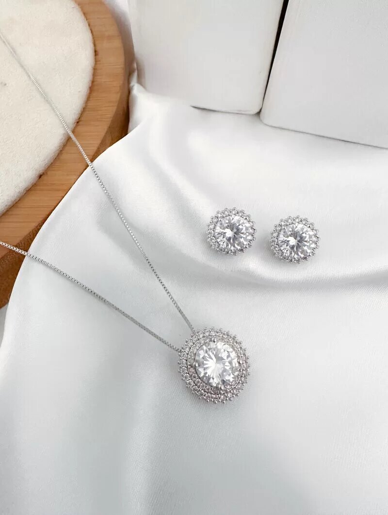 CONJUNTO COLAR E BRINCO FOLHEADO A OURO 18K E PRATA CIRCULO CRAVEJADO COM PONTO DE LUZ