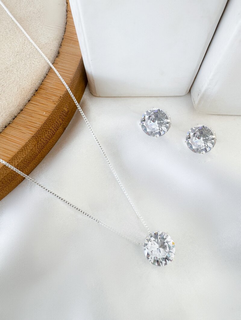 Conjunto Colar e Brinco Folheado a Ouro 18k e Prata Circulo de Zircônia Cristal