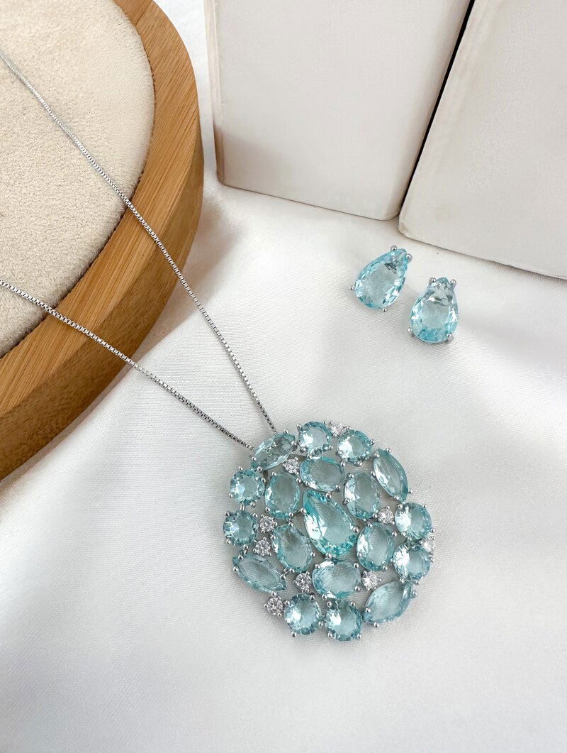 Conjunto Colar e Brinco Folheado a Ouro 18k e Prata Circulos de Pedraria em Zircônia