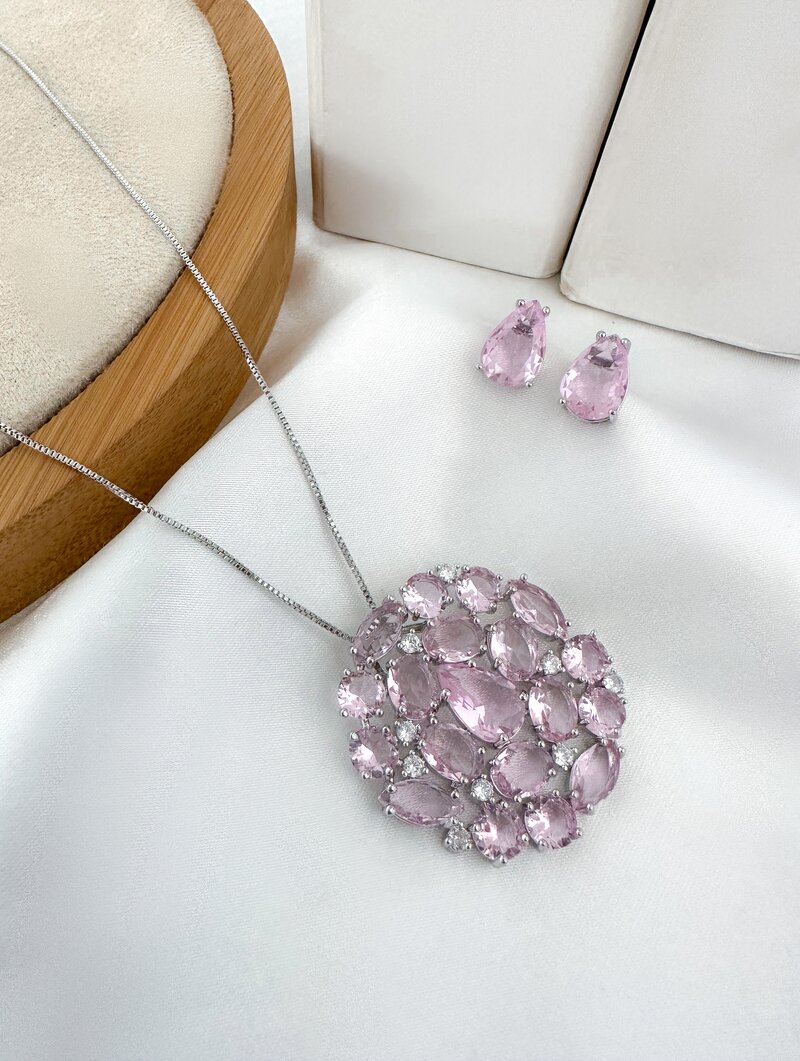 Conjunto Colar e Brinco Folheado a Ouro 18k e Prata Circulos de Pedraria em Zircônia