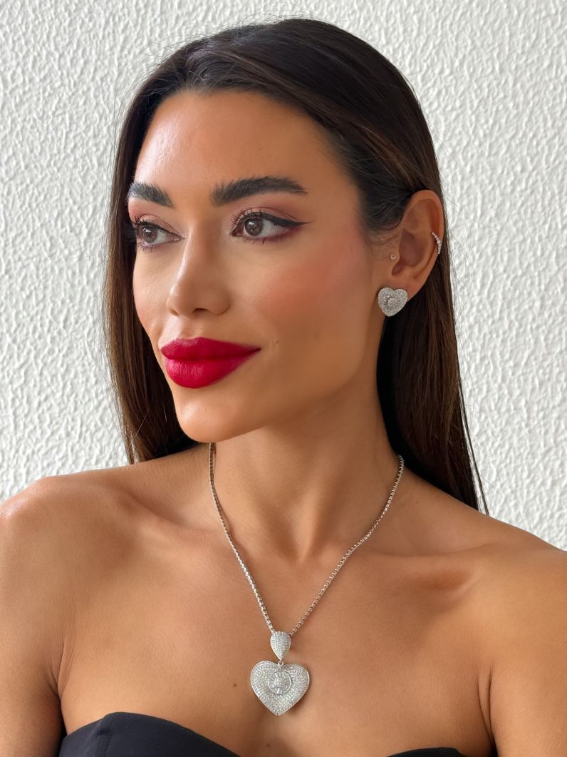 Conjunto Colar e Brinco Folheado a Ouro 18k e Prata Coração Cravejado