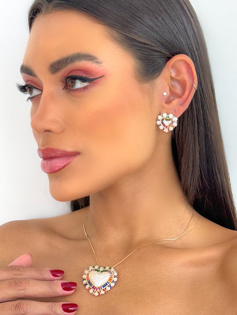 Conjunto Colar e Brinco Folheado a Ouro 18k e Prata Coração Cravejado e Navetes
