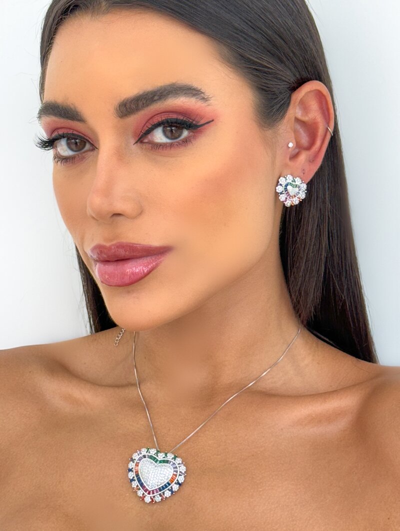 Conjunto Colar e Brinco Folheado a Ouro 18k e Prata Coração Cravejado e Navetes