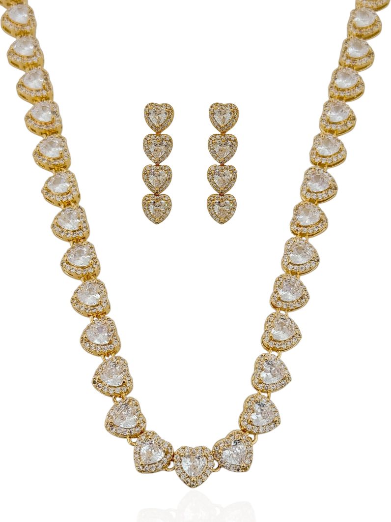 Conjunto Colar e Brinco Folheado a Ouro 18k e Prata Coração Cravejado em Microzircônias