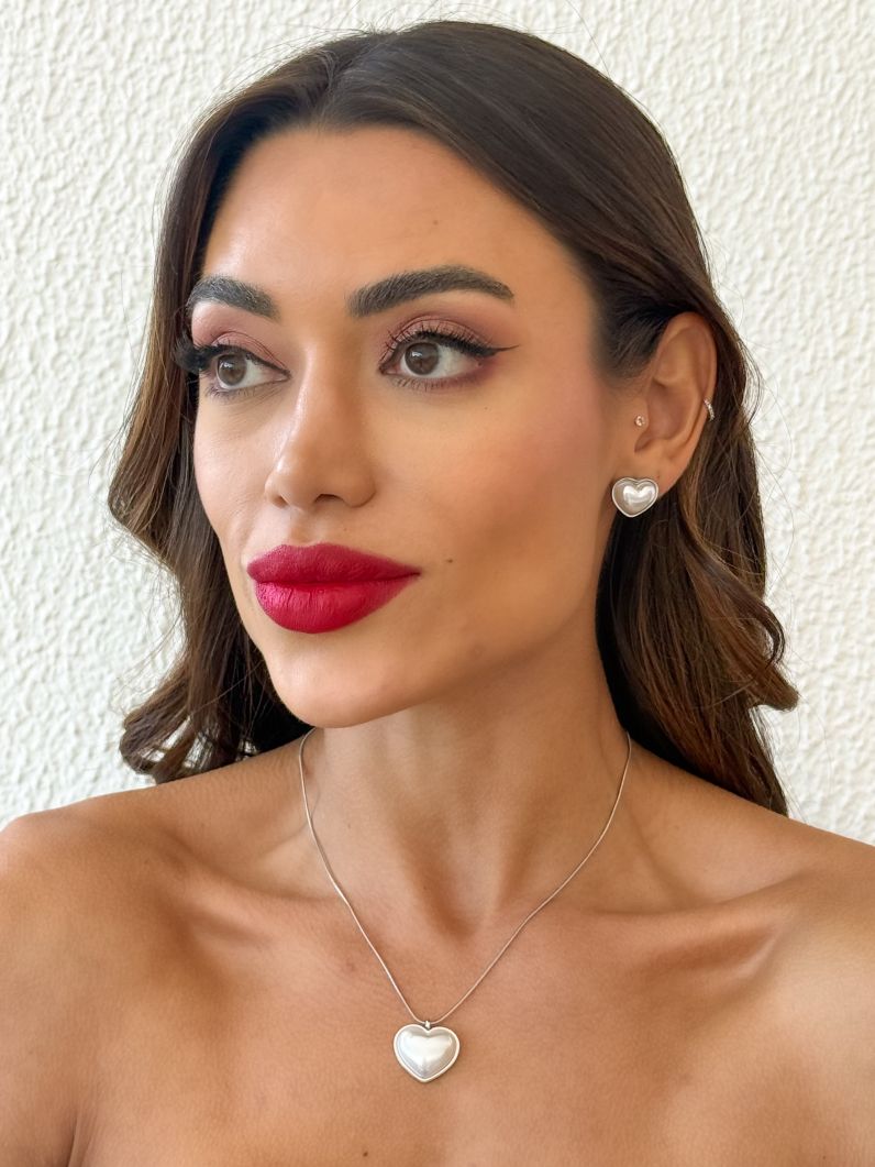 Conjunto Colar e Brinco Folheado a Ouro 18k e Prata Coração de Perola
