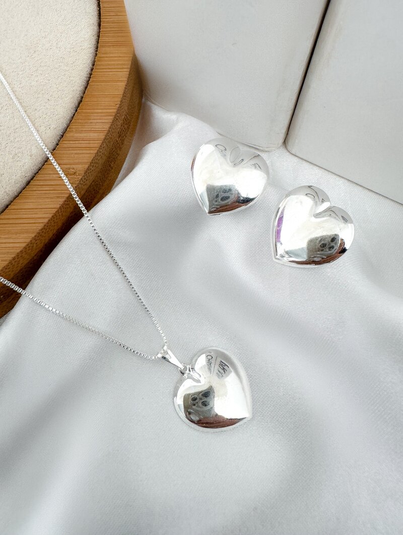Conjunto Colar e Brinco Folheado a Ouro 18k e Prata Coração Liso