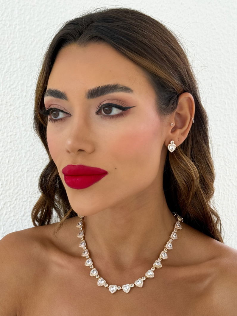 Conjunto Colar e Brinco Folheado a Ouro 18k e Prata Coração de Cristal e Pontos de Luz