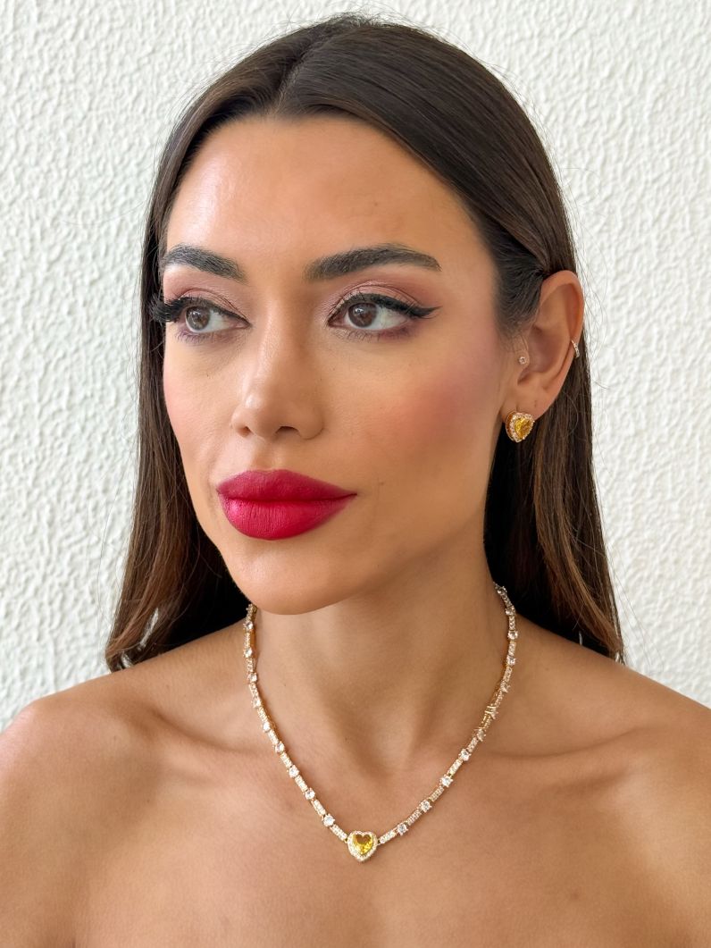 Conjunto Colar e Brinco Folheado a Ouro 18k e Prata Corações Cristal Colorido