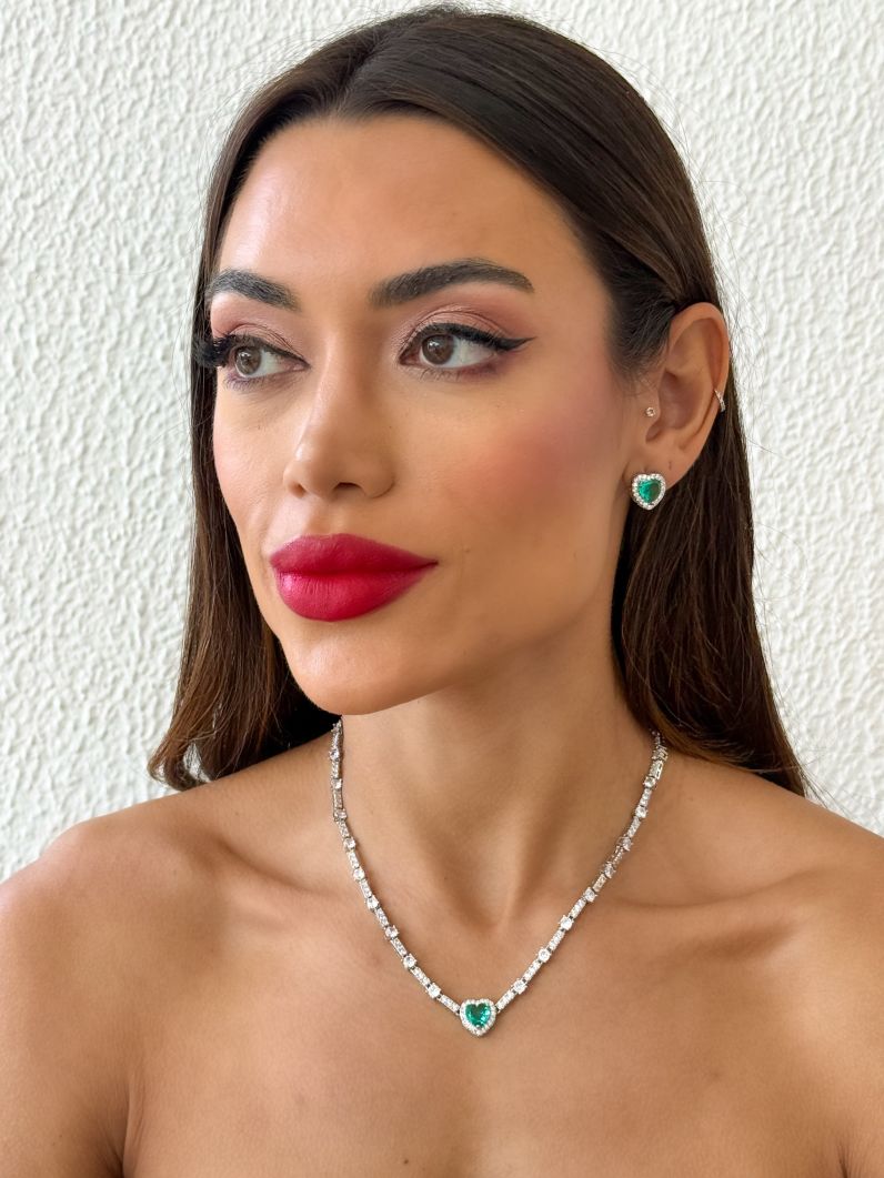 Conjunto Colar e Brinco Folheado a Ouro 18k e Prata Corações Cristal Colorido