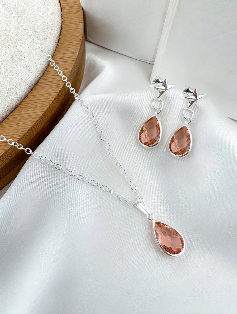 Conjunto Colar e Brinco Folheado a Ouro 18k e Prata Gota de Zircônia