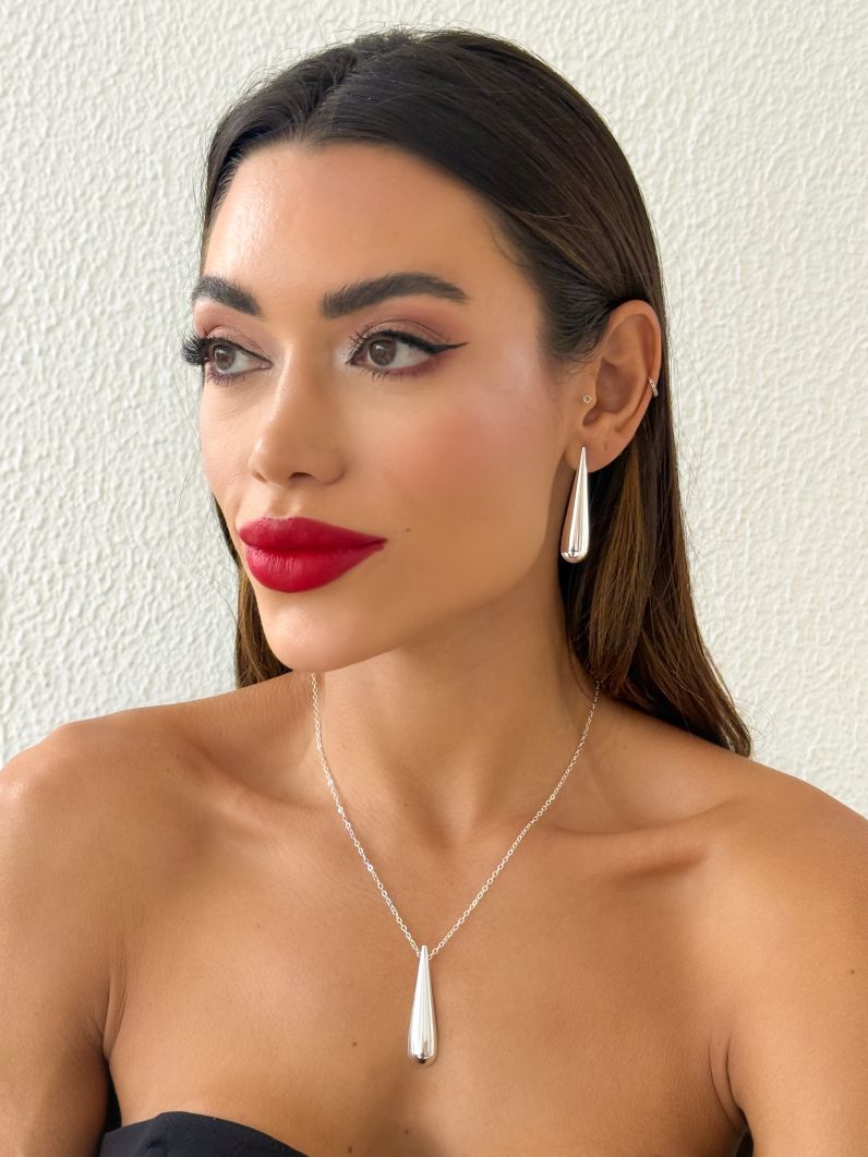 Conjunto Colar e Brinco Folheado a Ouro 18k e Prata Gota Longa