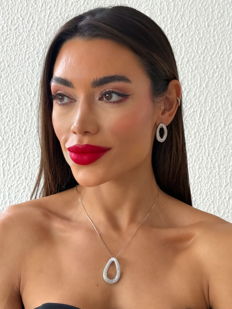 Conjunto Colar e Brinco Folheado a Ouro 18k e Prata Gota Vazada Cravejada
