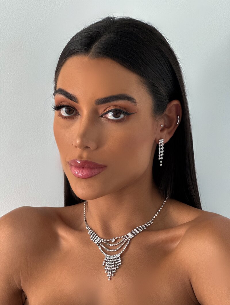 Conjunto Colar e Brinco Folheado a Ouro 18K e Prata Madelaine.