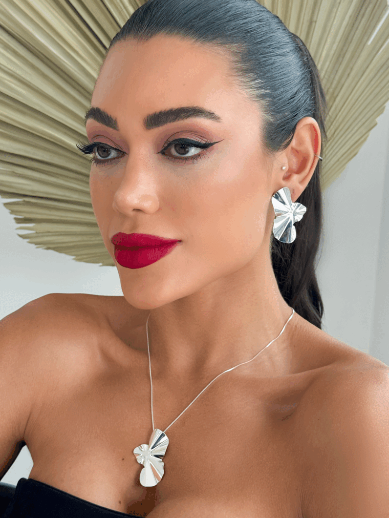 Conjunto Colar e Brinco Folheado a Ouro 18k e Prata Orgânico Martelado