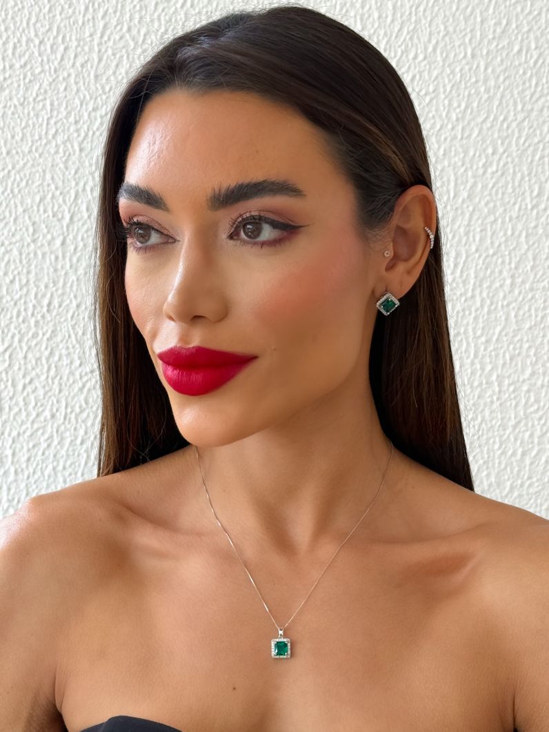 Conjunto Colar e Brinco Folheado a Ouro 18k e Prata Veneziana Com Quadrado Cristal Colorido