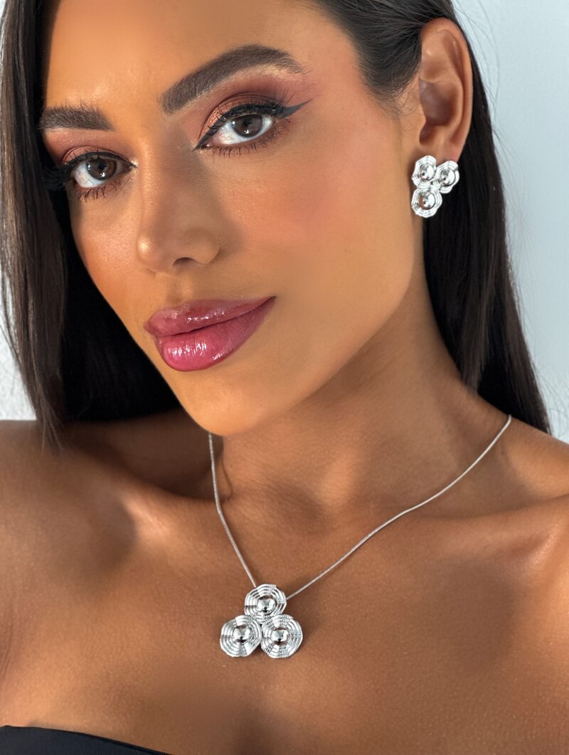 conjunto colar e brinco folheado a ouro 18k e prata Zoe