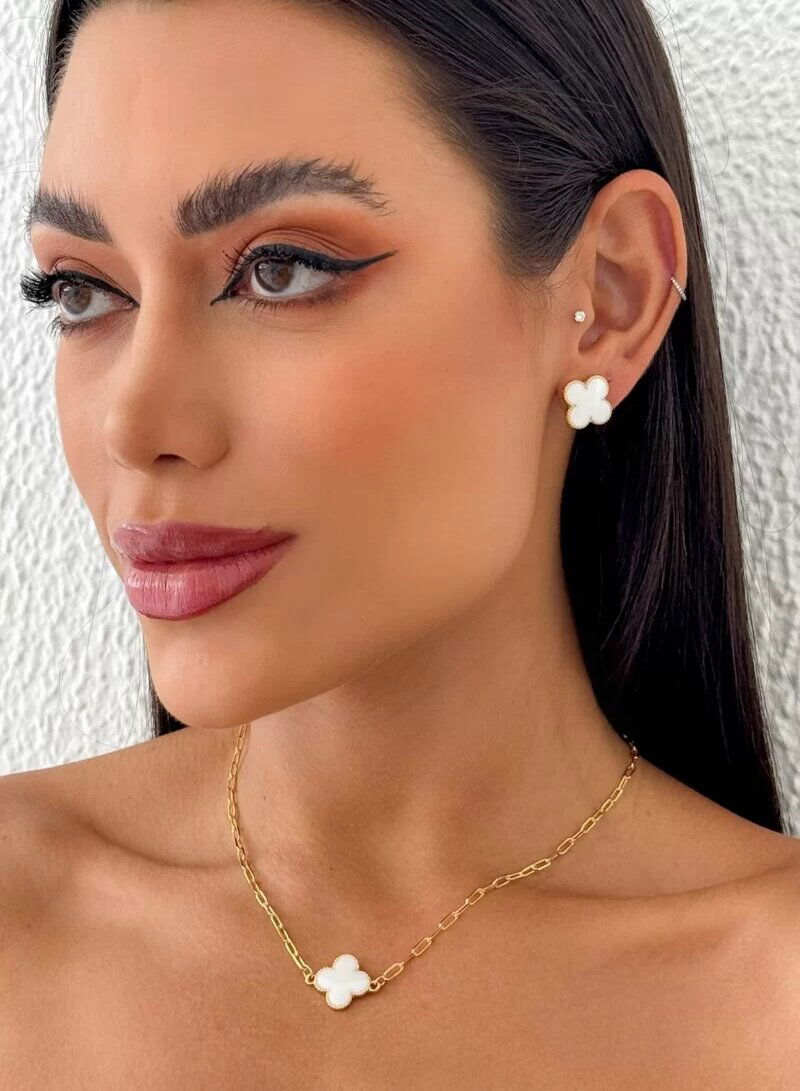 Conjunto Colar e Brinco Folheado a Ouro 18k Inspiração Joalheria