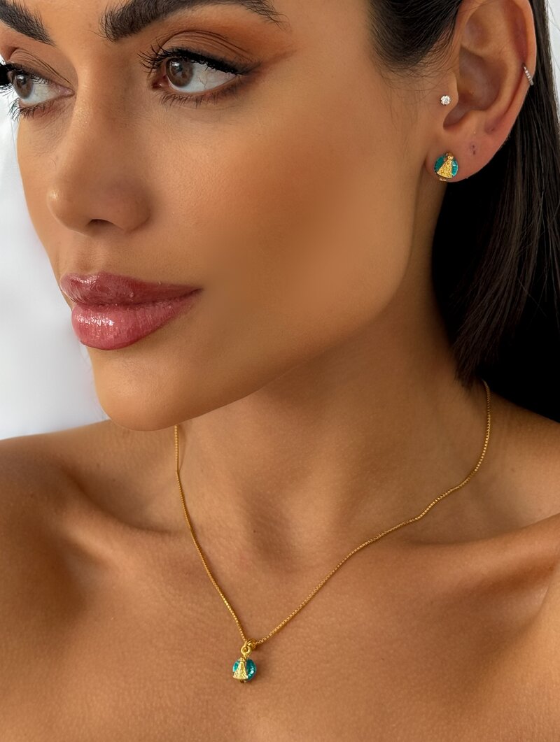 Conjunto Colar e Brinco Folheado a Ouro 18k Nossa Senhora Aparecida com Zircônia