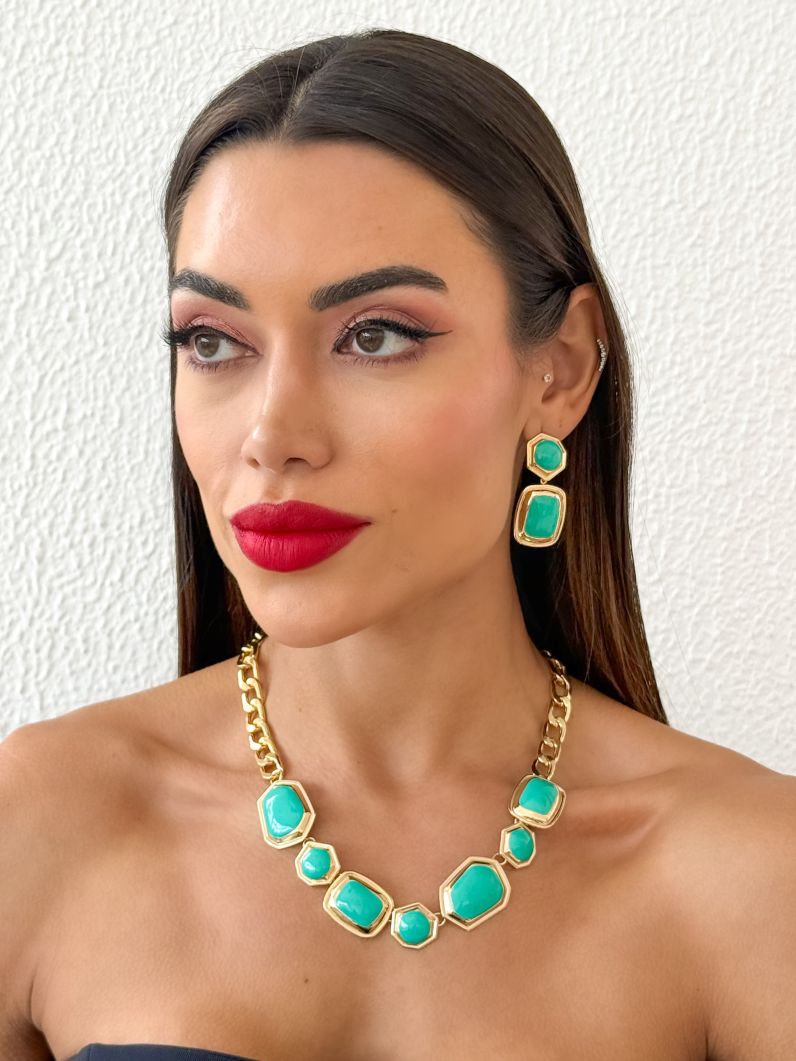 Conjunto Colar e Brinco Folheado a Ouro 18k Resinado Mordeno Colorido