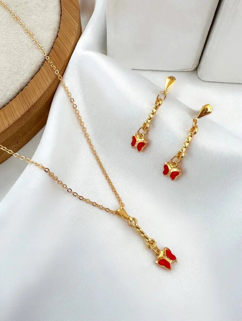 conjunto colar e brinco folheado a ouro borboleta minimalista