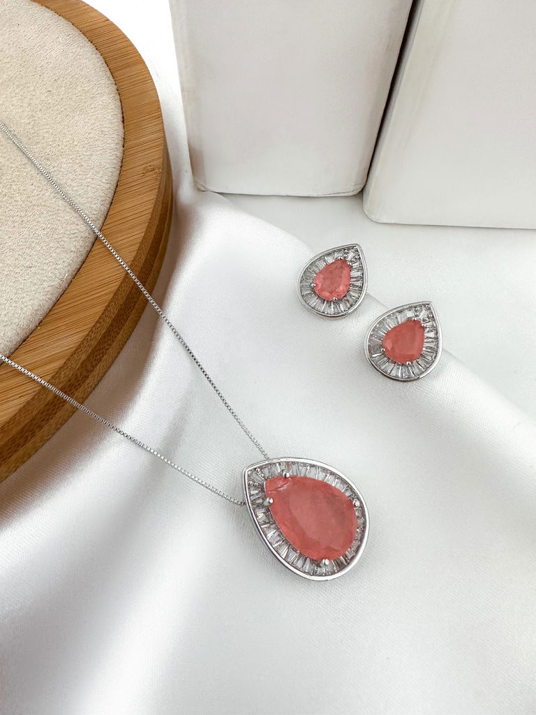 Conjunto colar e brinco pedra gota folheado a ouro 18k e prata 925