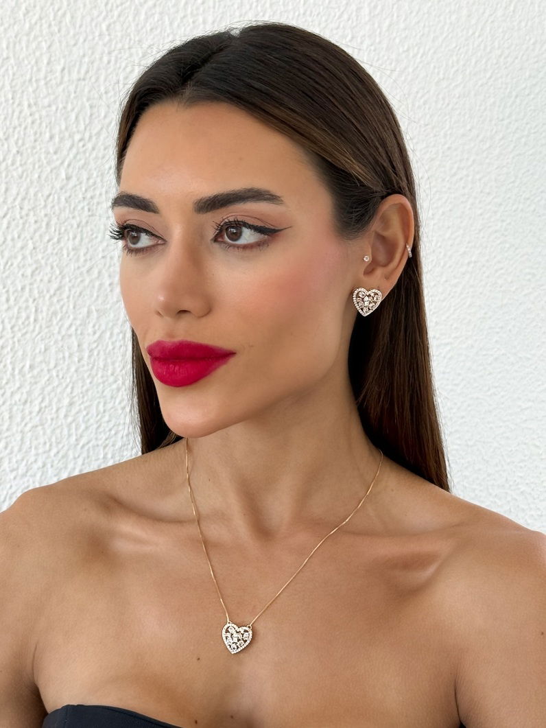 Conjunto Colar e Brinco Semi Joia Coração Cravejado
