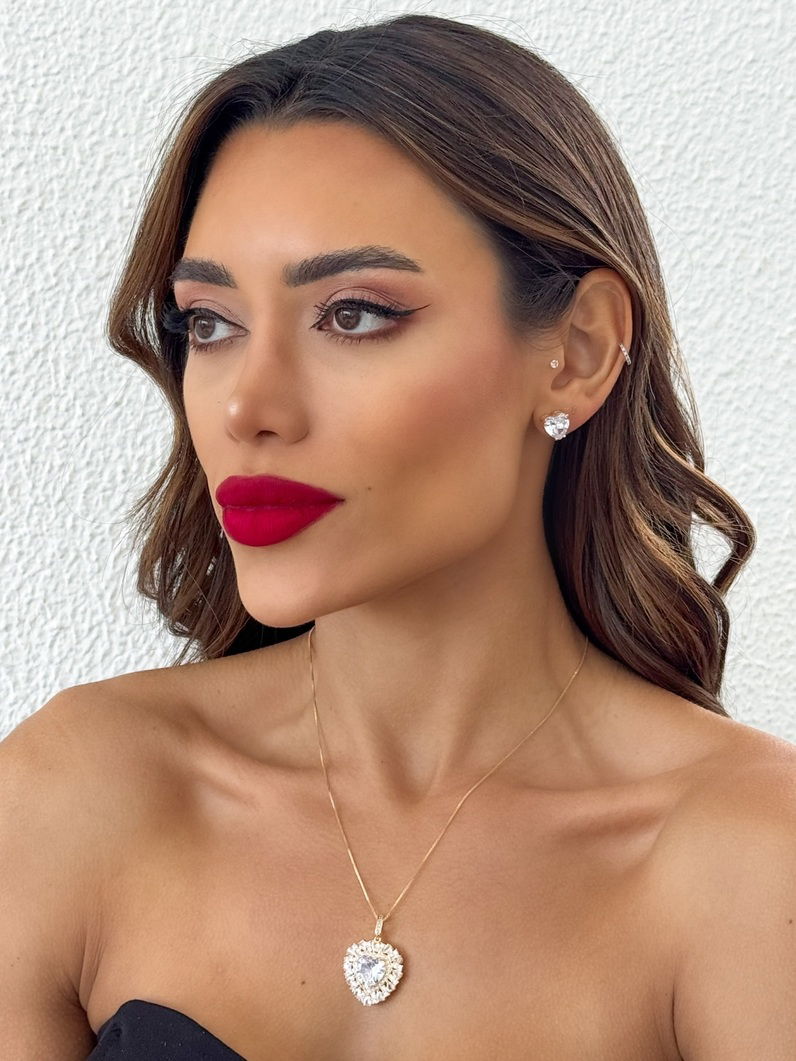 Conjunto Colar e Brinco Semi Joia Coração Cravejado