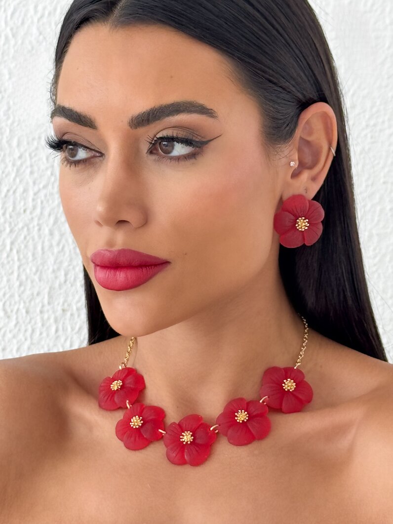 Conjunto de Colar e Brinco Folheado a Ouro 18k Flor de Resina