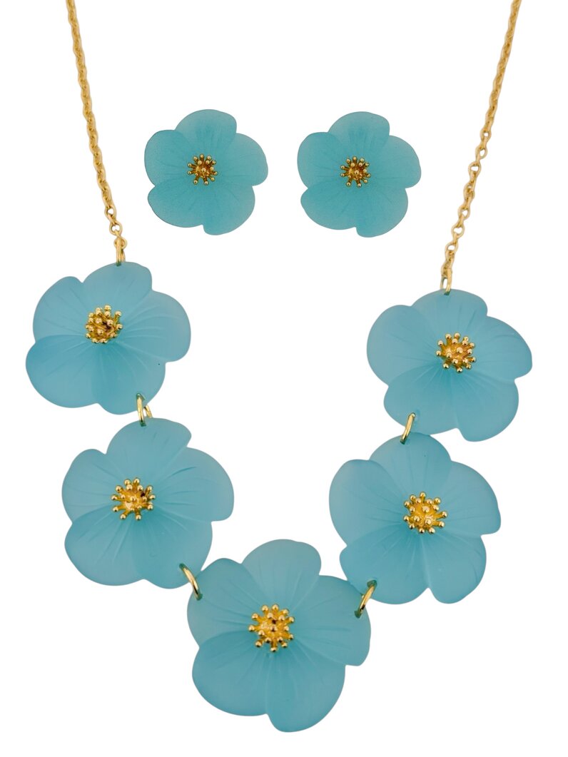 Conjunto de Colar e Brinco Folheado a Ouro 18k Flor de Resina