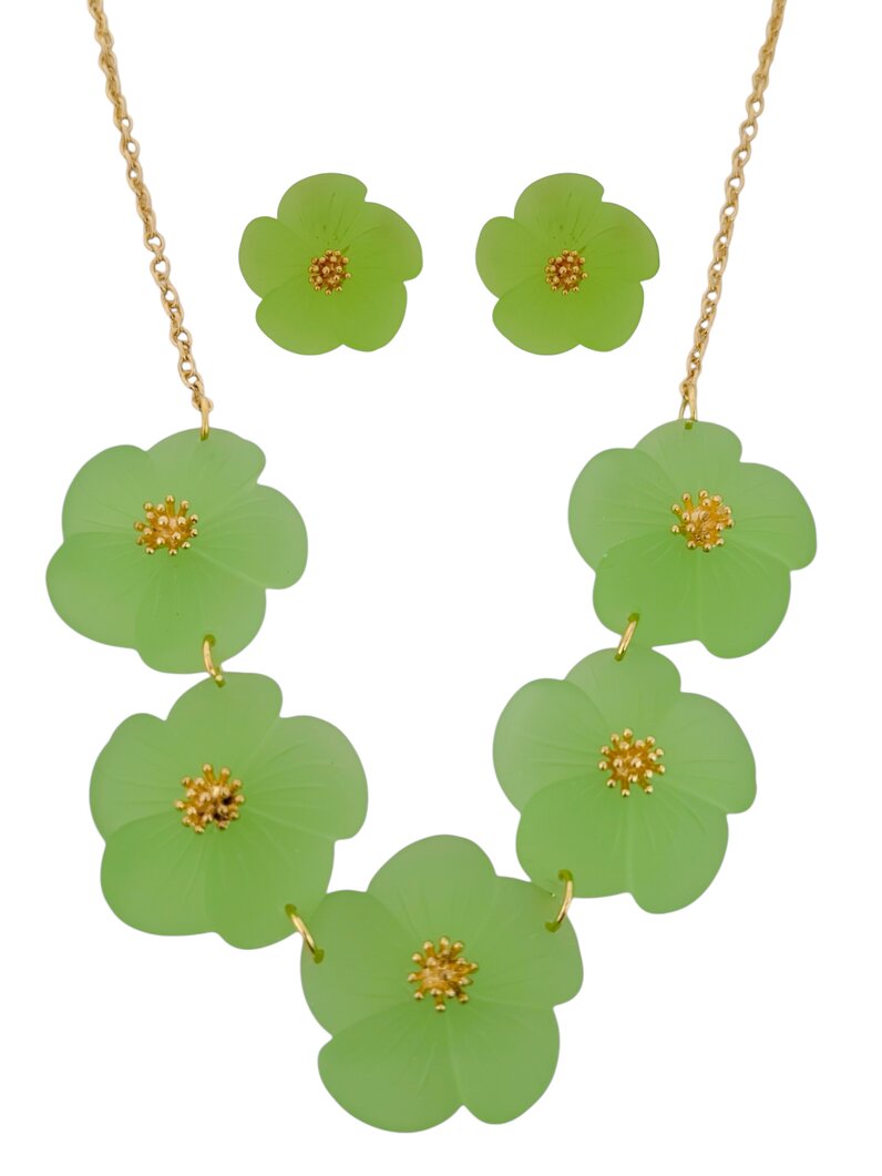 Conjunto de Colar e Brinco Folheado a Ouro 18k Flor de Resina