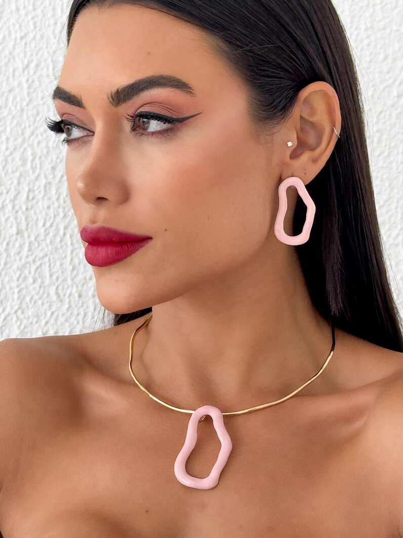 Conjunto de Colar e Brinco Folheado a Ouro 18k Gota Orgânica Vazada com Resina