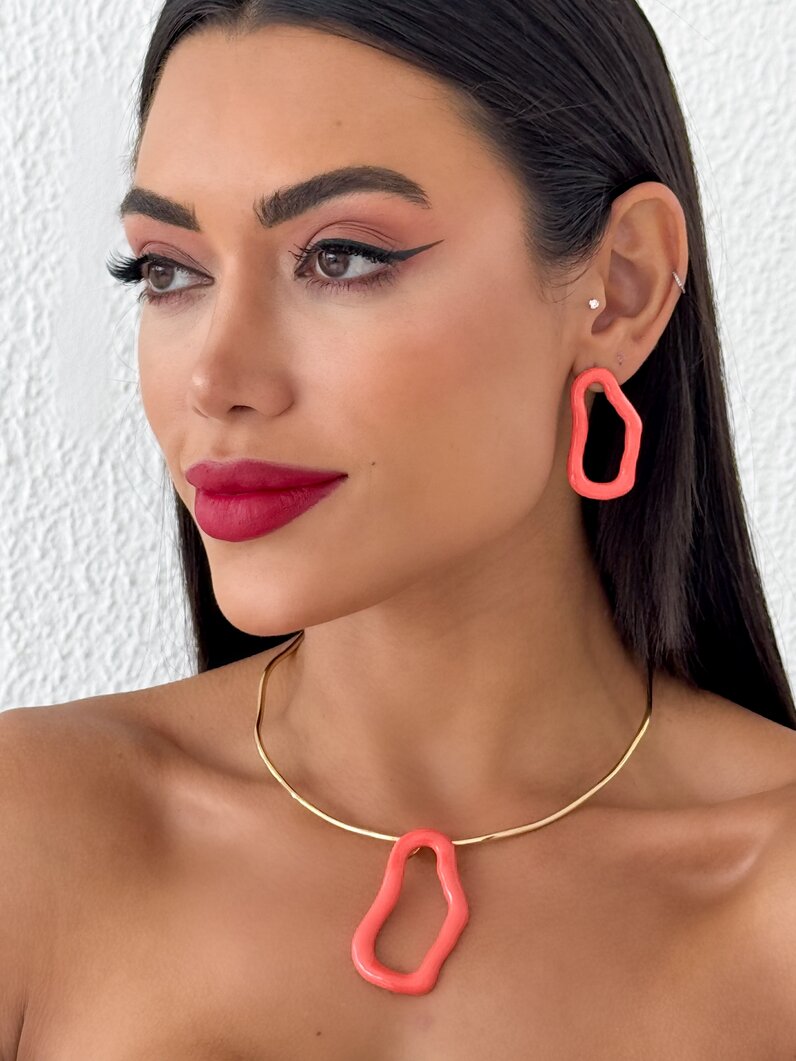 Conjunto de Colar e Brinco Folheado a Ouro 18k Gota Orgânica Vazada com Resina