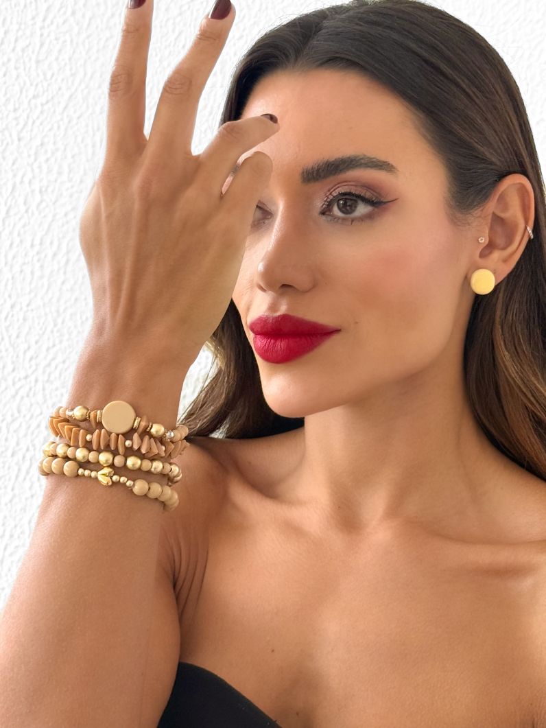 Conjunto Pulseira e Brinco Folheado a Ouro 18k Miçangas Coloridas Com Pedras