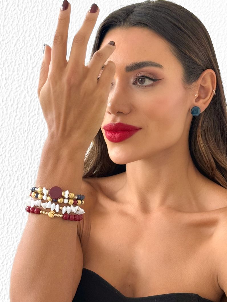 Conjunto Pulseira e Brinco Folheado a Ouro 18k Miçangas Coloridas Com Pedras