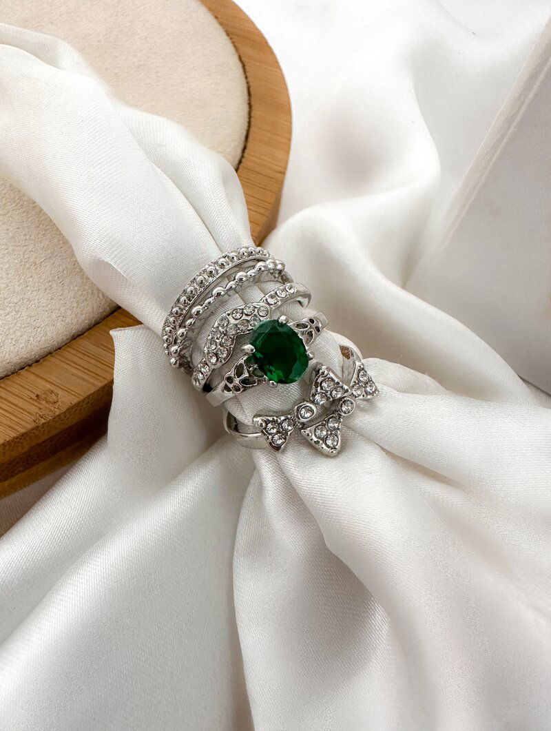 Kit de Anel Folheado a Ouro 18k e Prata Inspiração Joalheria